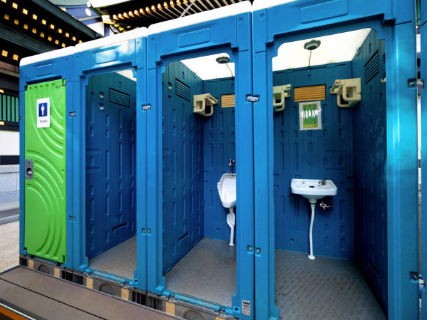 Portable Toilet Options We Offer in Hampton, IA